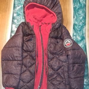 Boys size 6 snozu winter coat grey and red